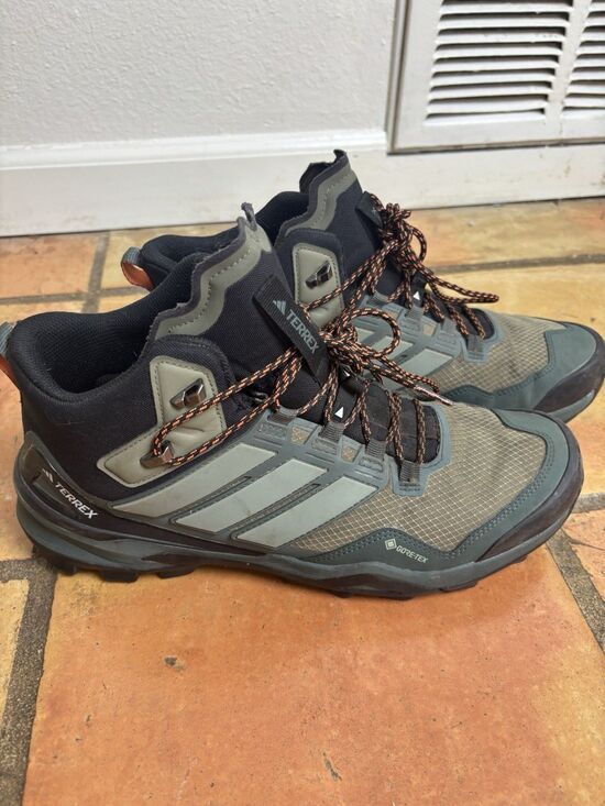 Adidas Men\'s Terrex Skychaser Mid Gore-Tex Hiking Shoes Size 11 main image 7